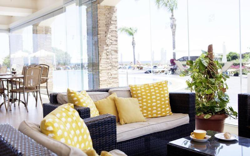 Mythos Beach Resort Afándu Kültér fotó