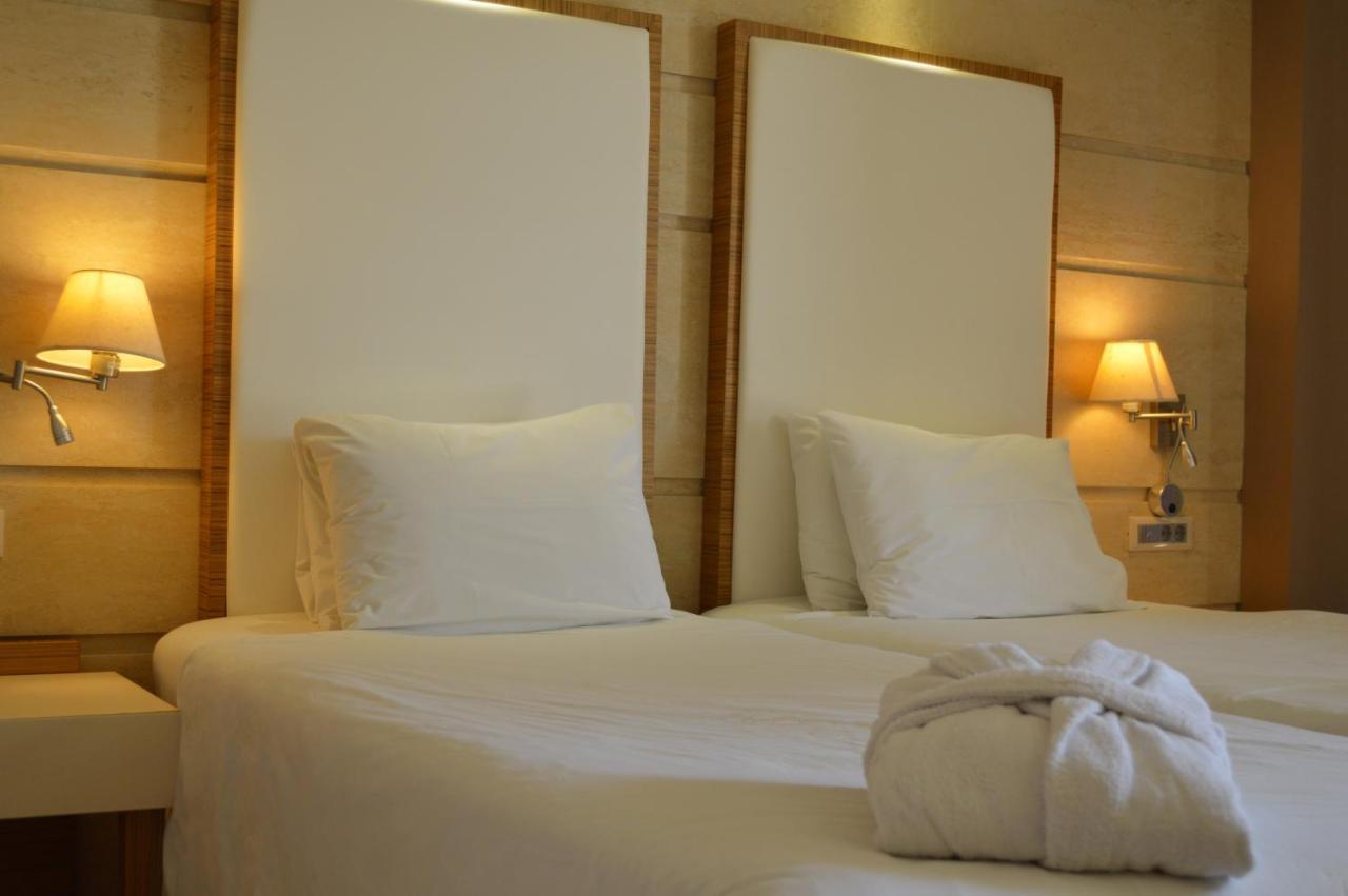 Mythos Beach Resort Afándu Kültér fotó